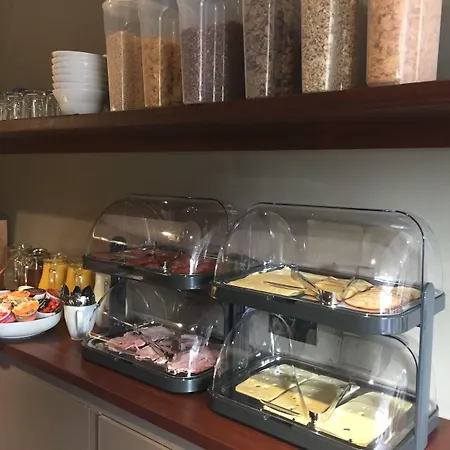 Pensjonat Scotch Arms Mews 4*