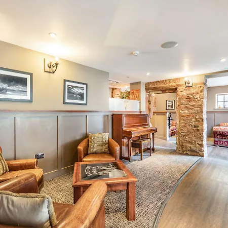 Scotch Arms Mews Bed & Breakfast, Town Centre, Hadrians Pensión